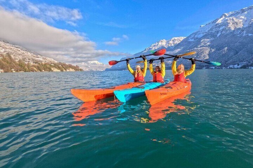 Private Winter Kayak Tour: Lake Brienz