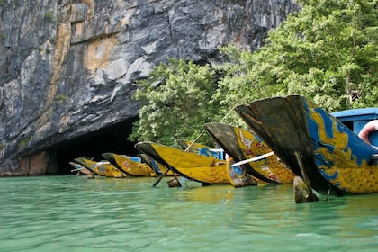 De Hue: visite guidée privée de la grotte de Phong Nha avec déjeuner