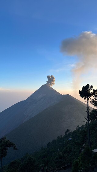 Picture 10 for Activity From Antigua: 2-Day Acatenango Volcano Hiking Tour with Food