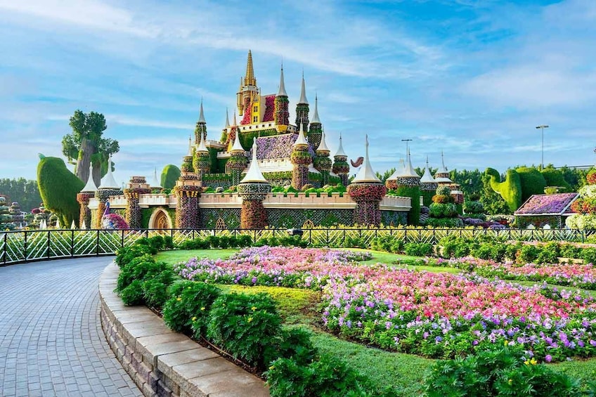 Dubai Miracle Garden Admission Tickets With Sharing Transfer