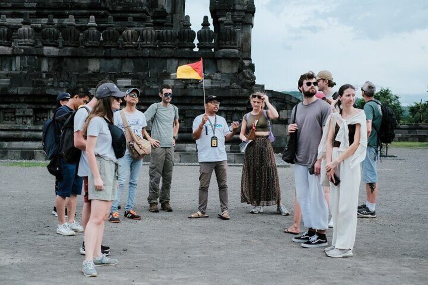 Yogyakarta Borobudur Climb Up And Prambanan Temples Sharing Tour