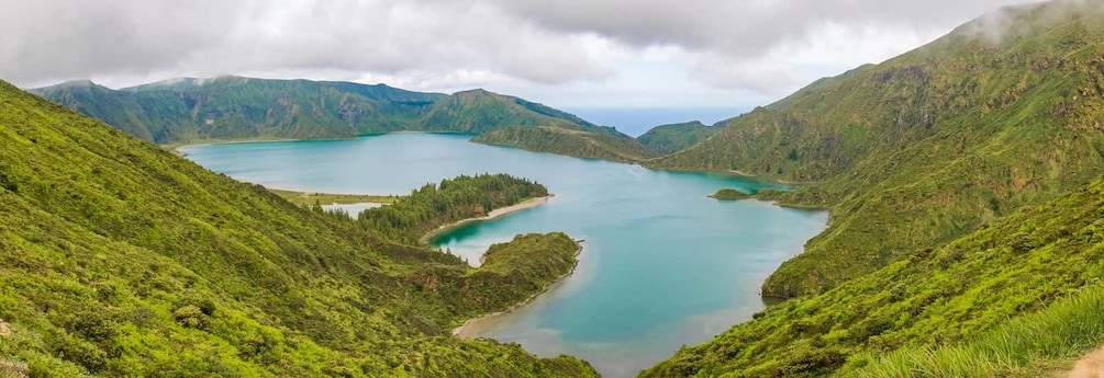 Picture 3 for Activity São Miguel: Full-Day Tour to Sete Cidades and Lagoa do Fogo