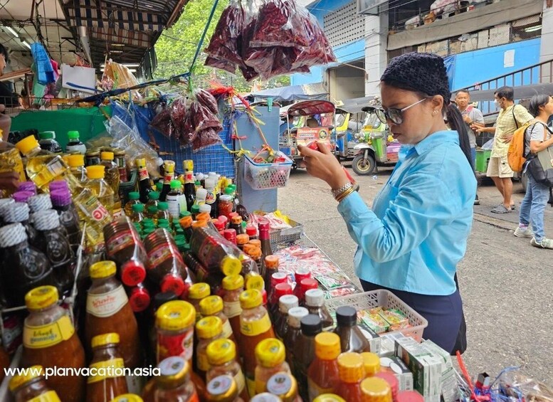 Picture 1 for Activity Bangkok: Traditional Thai Cooking Class with Local Market