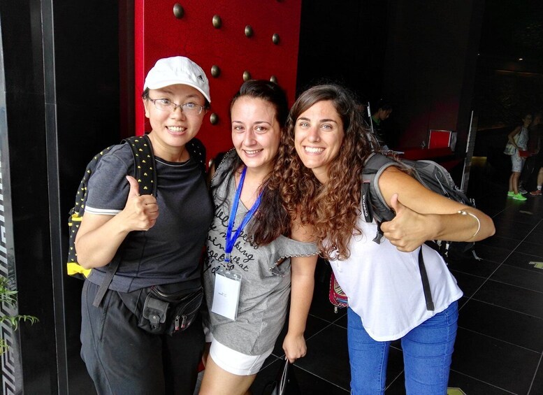 Picture 2 for Activity Shanghai: Herb Market, Taoist Temple and Tai Chi Bike Tour