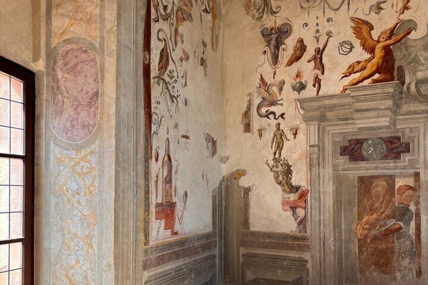 Extension: Visiting the Torrechiara castle