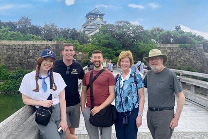 PRIVATE 6-hours Food Tour from Osaka Castle to Dotonbori