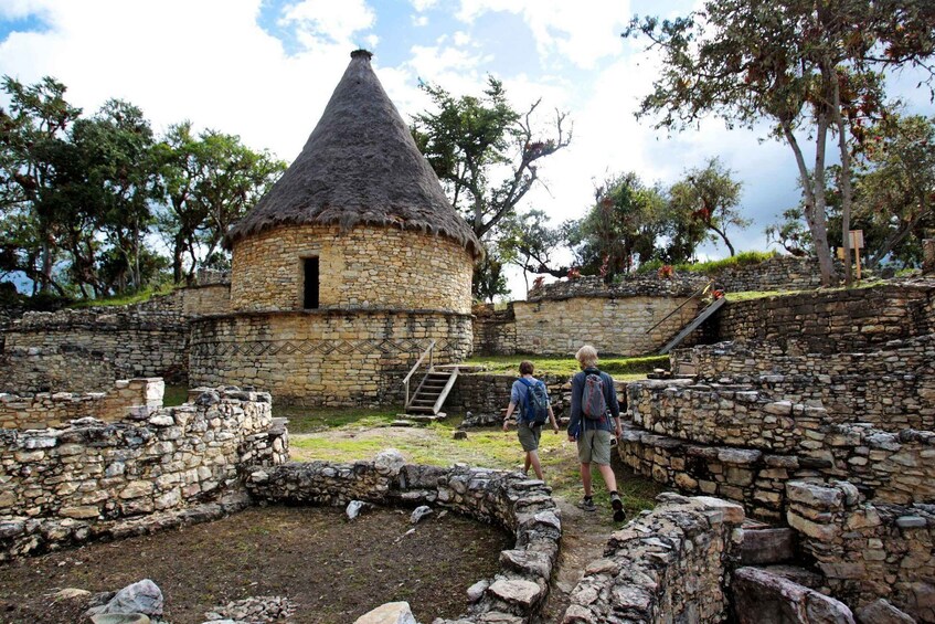 Chachapoyas: 2-Day Gocta Waterfalls and Kuelap Fortress Tour