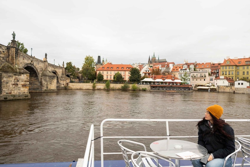 Picture 31 for Activity Prague: Castle Entry Ticket with Guide and River Cruise
