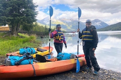 Multi Day Tour in Alaska Glamping and Kayaking