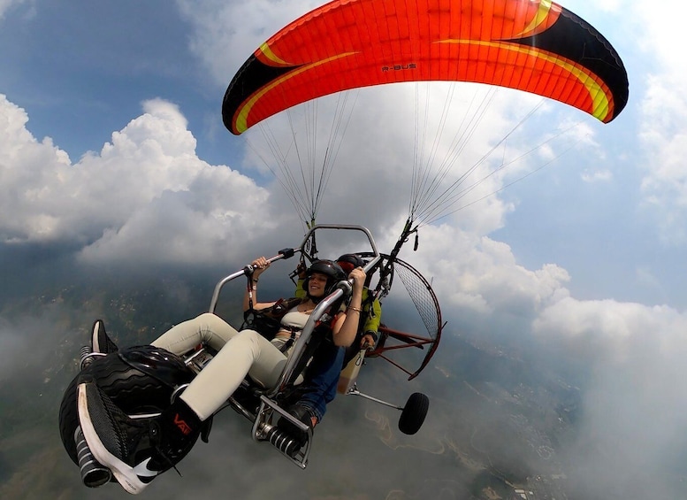 Picture 6 for Activity Cali: Paratrike Flight - Paragliding