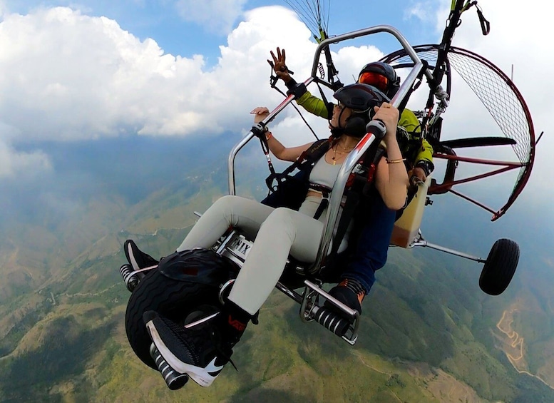 Picture 5 for Activity Cali: Paratrike Flight - Paragliding