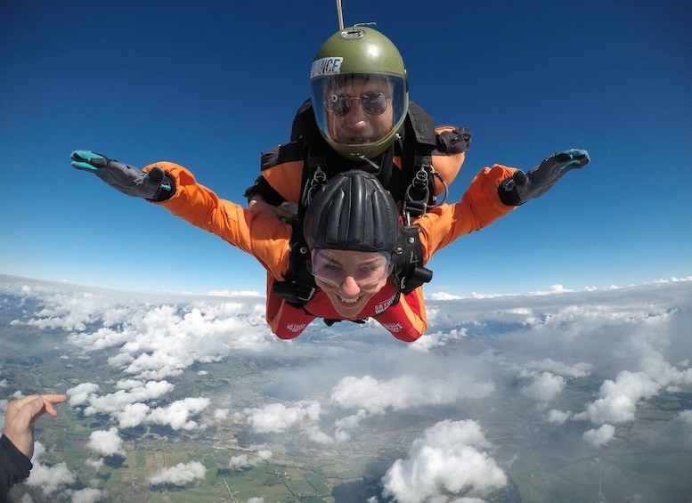 Picture 24 for Activity Wanaka: Tandem Skydive Experience 9,000, 12,000 or 15,000-ft