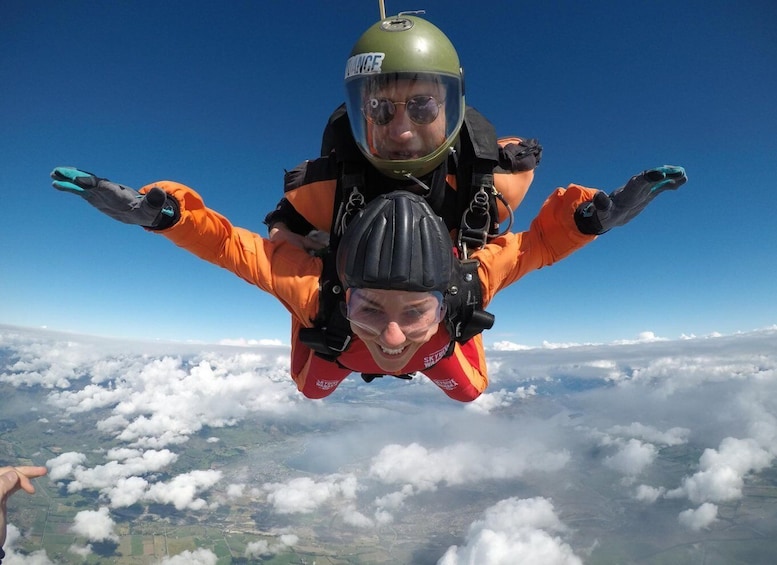 Picture 23 for Activity Wanaka: Tandem Skydive Experience 9,000, 12,000 or 15,000-ft