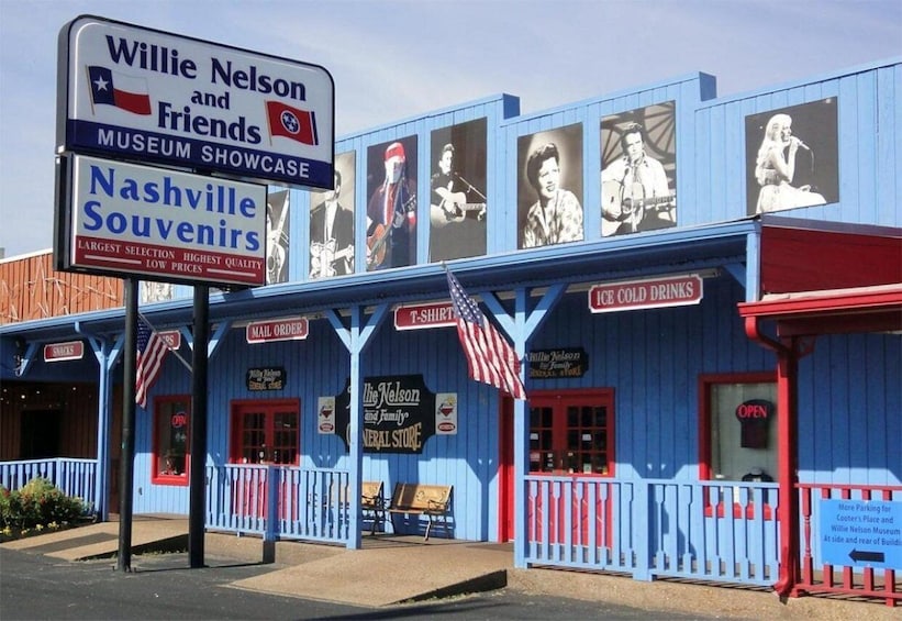 Nashville: Willie Nelson and Friends Museum