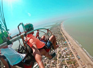 Cartagena: Paratriking Flug vom Strand aus