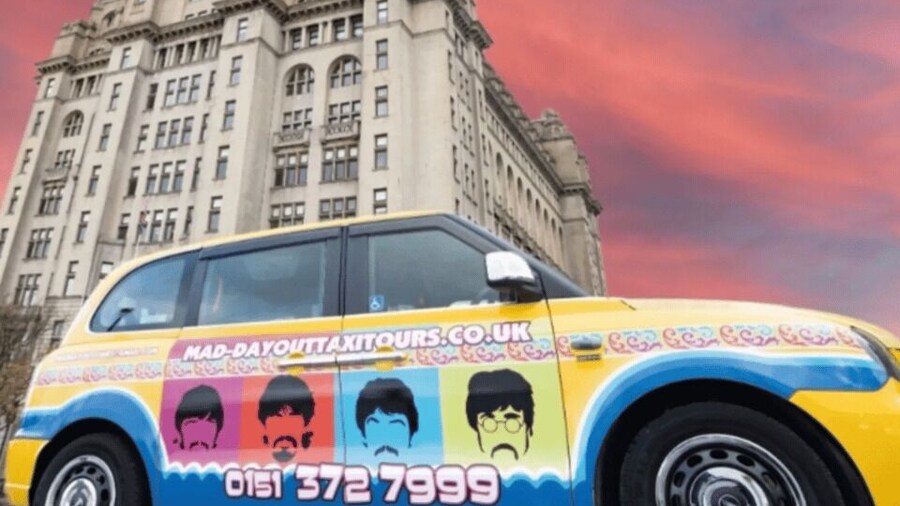 Liverpool: Beatles-Themed Private Taxi Tour with Transfers