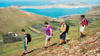 Guided Walking Tour of Volcán de la Corona & Famara Cliffs