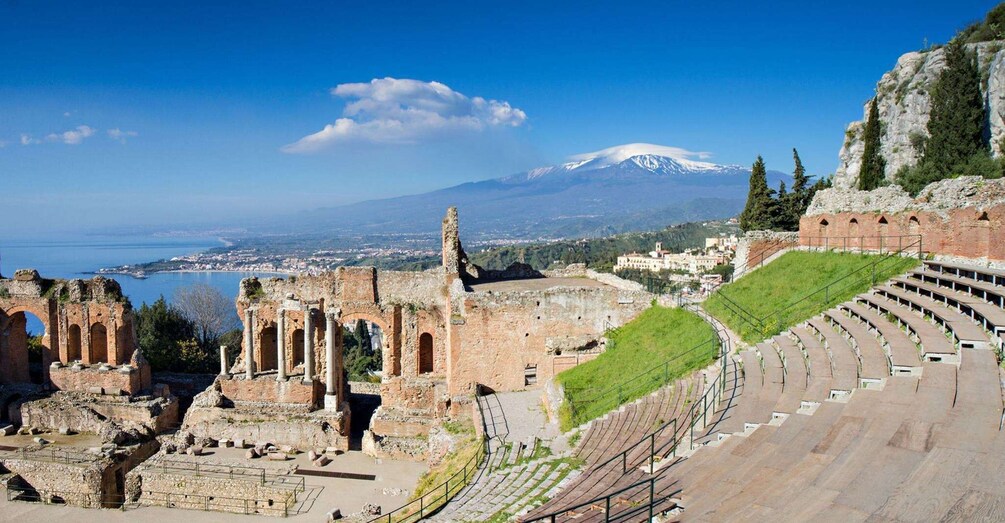 Picture 6 for Activity From Catania: Guided Tour of Mount Etna and Taormina