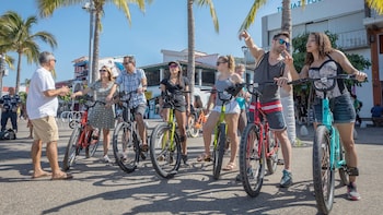 Bikes & Bites Tour