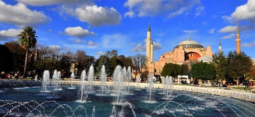 Istanbul: Topkapin, Hagia Sofian ja basilika Cisternan kierros