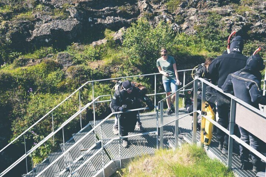 Private Snorkeling Tour Between Tectonic Plates from Reykjavik