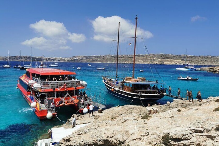 Comino Blue Lagoon Round Trip Ferry from Malta
