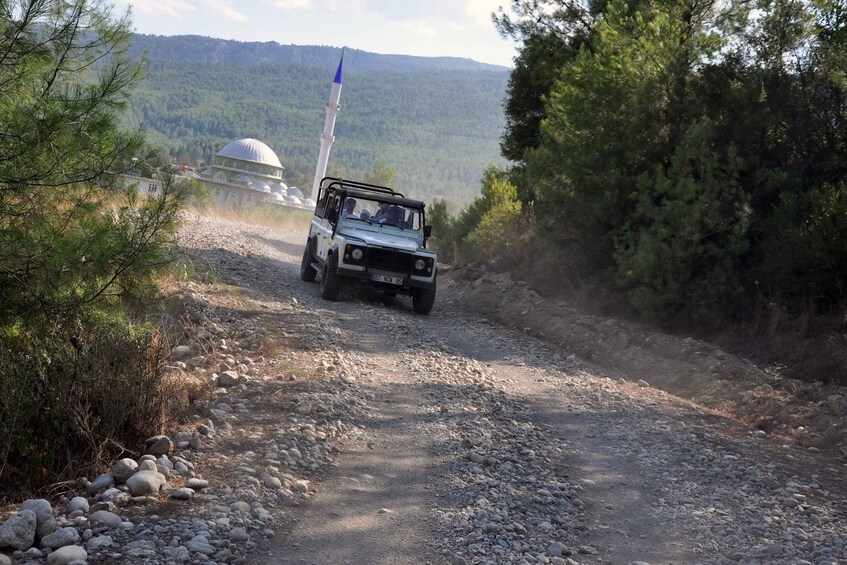 Picture 2 for Activity From Antalya: Taurus Mountains Full-Day Jeep Safari