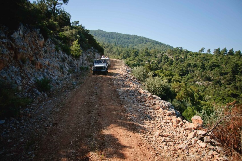 Picture 6 for Activity From Antalya: Taurus Mountains Full-Day Jeep Safari