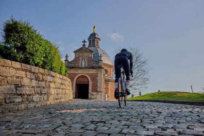 De Bruselas a Flandes 100 km en bicicleta de carretera