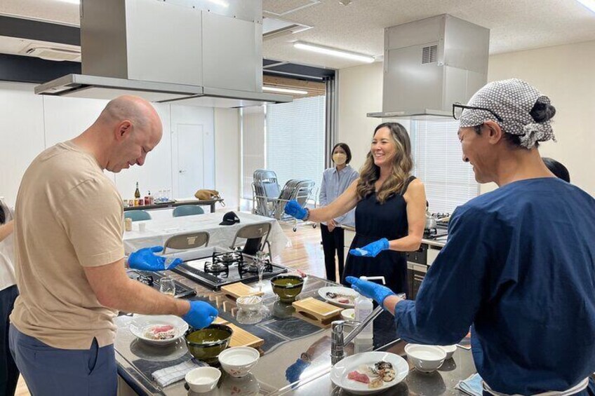 Enjoyable sushi making experience