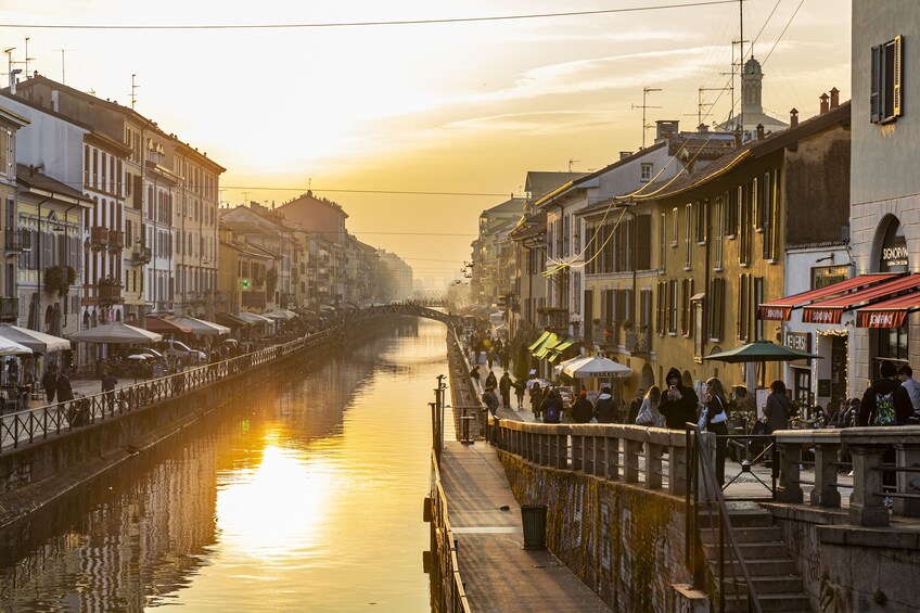 Eating Navigli Food & Drinks Tour