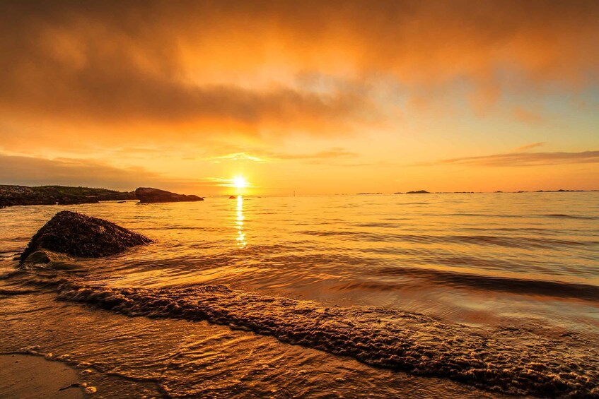 Picture 2 for Activity From Svolvær: Midnight Sun Photography Tour