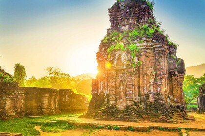 Hoi An / Da Nang : Mon fils Visite de l’après-midi : Banh my et Cruise