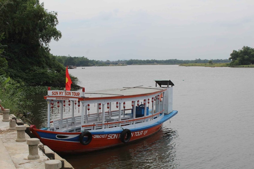 Picture 18 for Activity Hoi An/Da Nang: My Son Afternoon tour: Banh my and Cruise