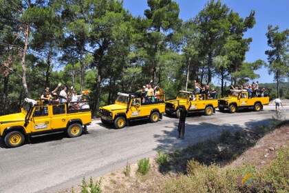 Antalya: Off-road jeep-safari