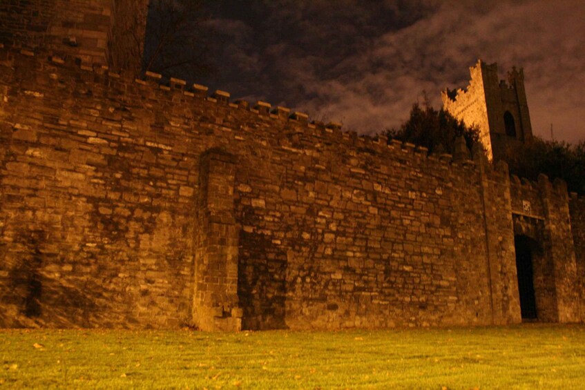 Picture 1 for Activity Dublin's Haunted History Walking Tour