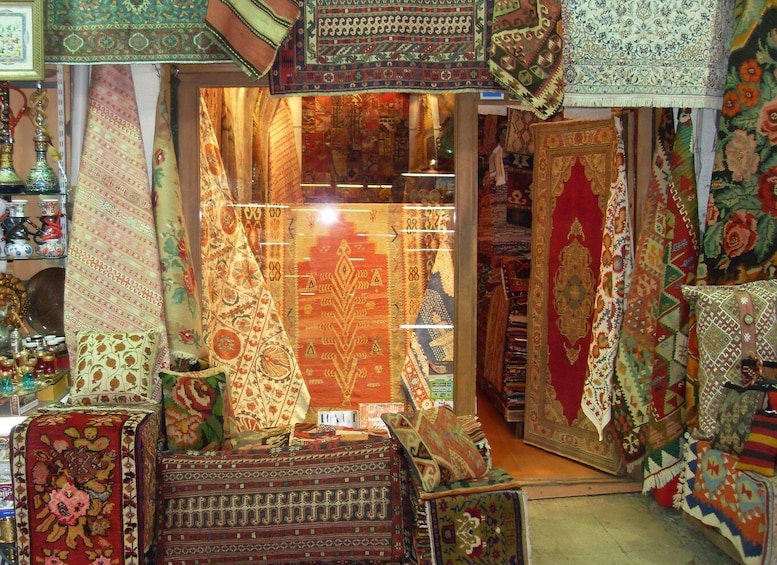 Picture 1 for Activity Istanbul: Grand Bazaar Shopping Experience with a Local