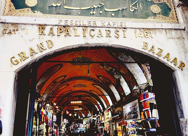 Istanbul: Grand Bazaar Shopping Experience with a Local