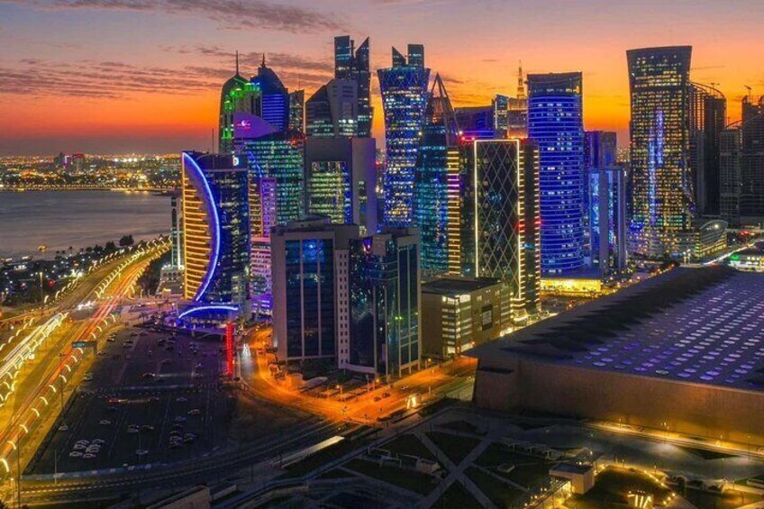 Sightseeing Doha City with Full Explanation by Licensed Guide