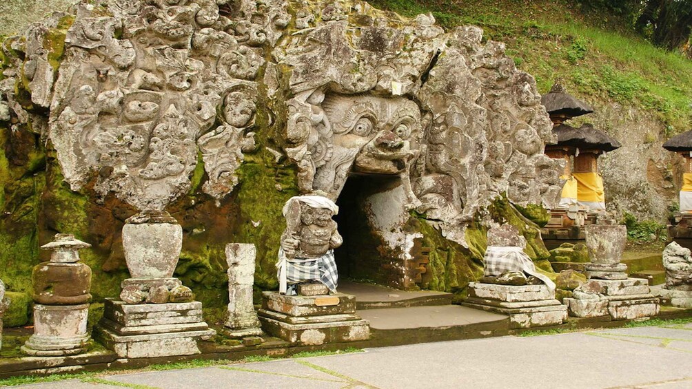 Picture 4 for Activity Best of Central Bali: Waterfall, Elephant Cave & Rice Fields