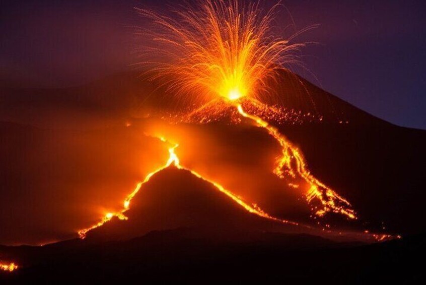 Ricotta Experience + Etna Tour to the top (3.000 meters)