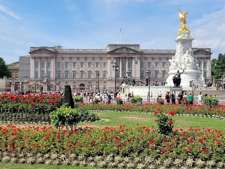 Skip-the-Line Buckingham Palace & Royal London Walking Tour