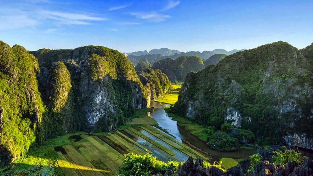 Picture 15 for Activity From Hanoi: Tam Coc, Hoa Lu & Mua Caves Full-Day Trip