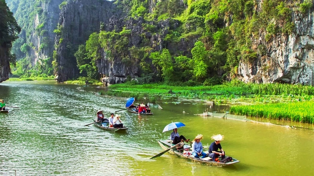 Picture 10 for Activity From Hanoi: Tam Coc, Hoa Lu & Mua Caves Full-Day Trip