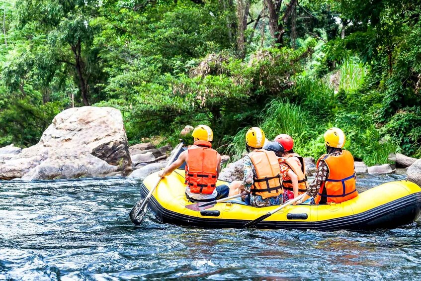 Picture 6 for Activity Mendoza: River Rafting & Canopy in the Andes Mountain Range