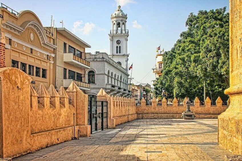 Santo Domingo Historical Tour with Caves from Punta Cana