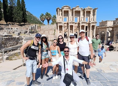 Kusadasi: Ephesus, House of Mary & Artemis Temple with Lunch