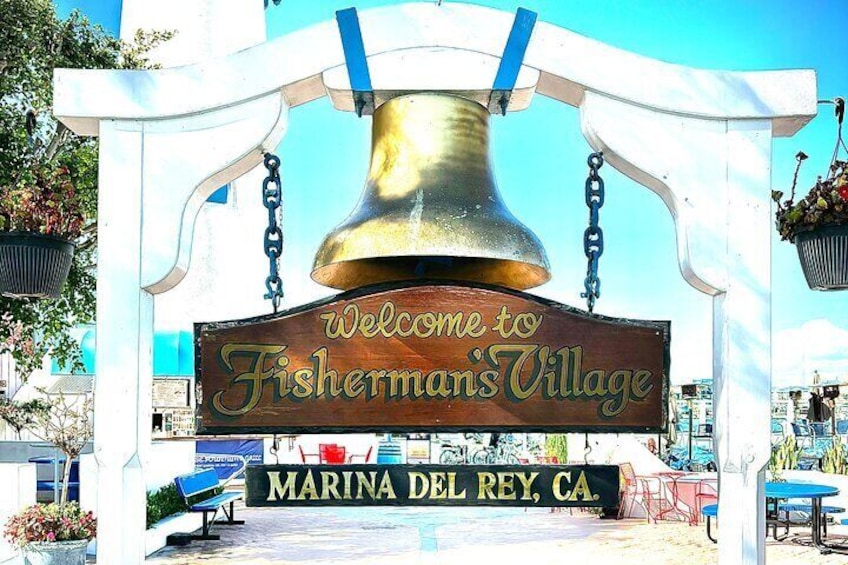 4.5 Hour Venice Beach Open Air Van Tour