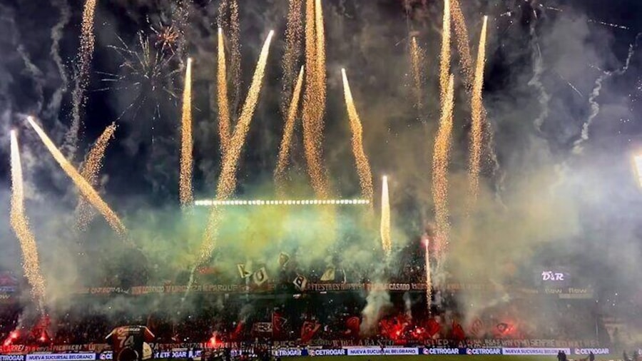 Insane atmosphere at el Coloso