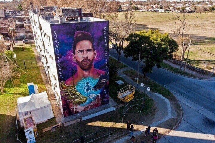 Plenty of Messi murals